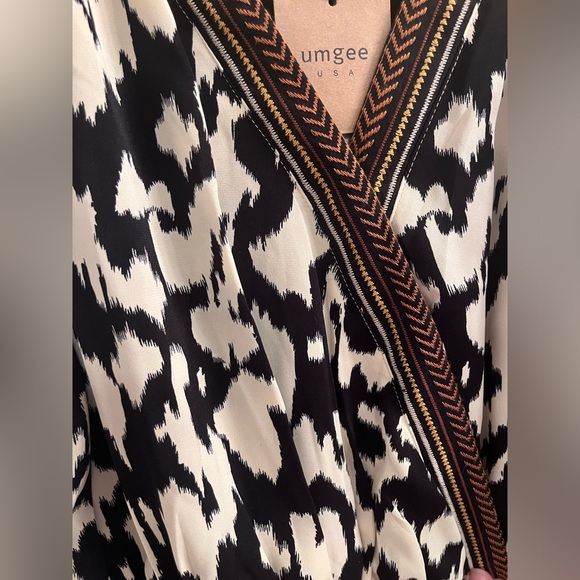 Umgee Abstract Print Embroidered Mini Dress - Picture 5 of 6